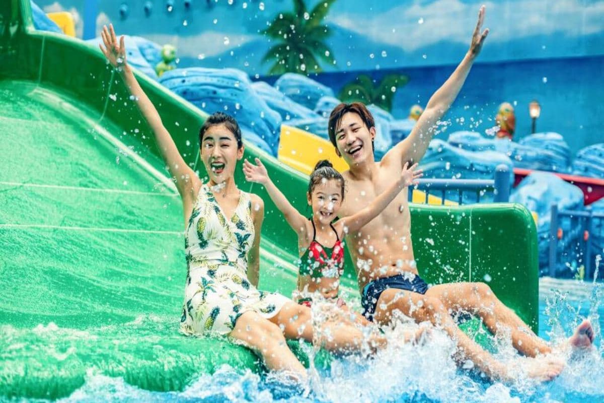 《夏日涼浸浸~廣州融創水世界》保證入住廣州融創花間堂·悅雪酒店【酒店自助晚餐】【芝士伊麵焗波士頓龍蝦宴】【野生水庫大魚三食+山泉水燉土豬湯】 廣州樂園純玩2天團（永安旅遊 旅行團）