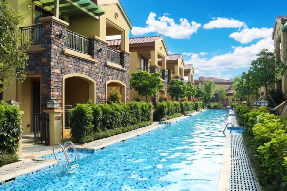 新興+江門3天團·《醉美小城記憶》赤坎古鎮旅遊度假區+新興悦天下生態度假區~悦天下温泉酒店(別墅客房)（永安旅遊 旅行團）