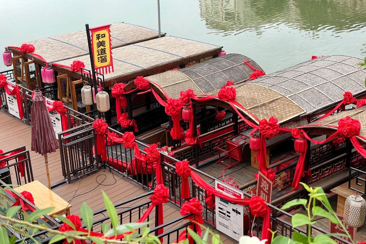 東莞2天團·全程食足6餐永安貴賓獨家專享約70分鐘「藥湯足浴+古法肩頸按摩+汗蒸」中國最大私家園林之一「粵暉園」(永安旅遊 旅行團)