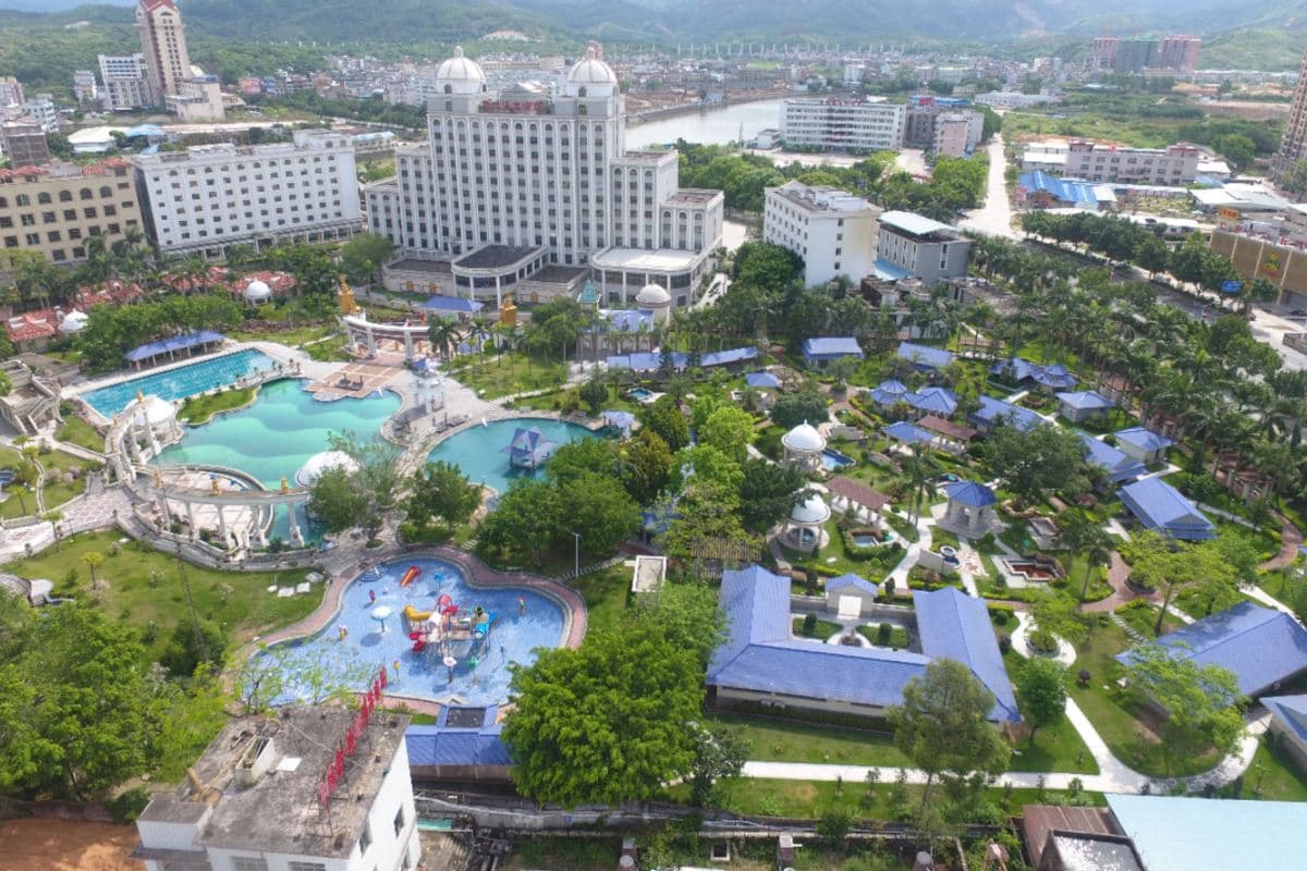 《潮玩潮味+溫泉+往返高鐵》2晚入住~千江溫泉酒店(包無限次浸泡溫泉) 潮遊古城、湘子橋(重本包上橋)【非遺獅頭鵝風味宴】【任食一人一鍋金牌牛肉火鍋宴】潮州純玩3天團(永安旅遊 旅行團)